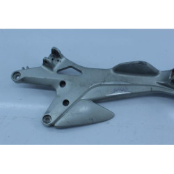 Platine avant gauche HONDA CBF 500 2004 à 2007