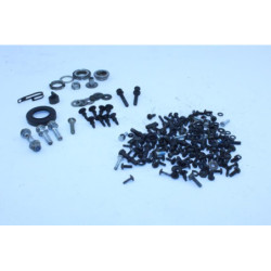 Kit visserie SUZUKI UH 125 BURGMAN 2002 à 2006