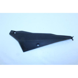 Demi flanc de selle gauche DERBI SENDA DRD 50 XTREME 2010 à 2017