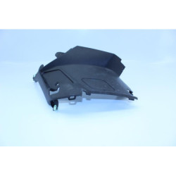 Demi flanc de selle gauche PEUGEOT KISBEE 50 2010 à 2020