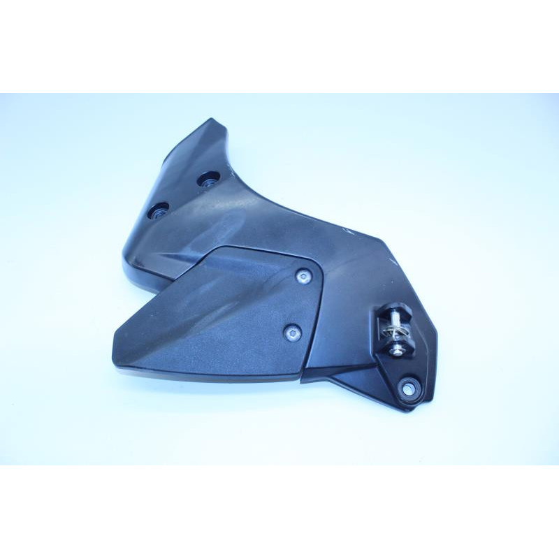 Platine avant droite TRIUMPH TROPHY 1200 ABS 2013 à 2014