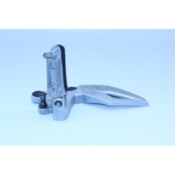 Platine avant gauche SUZUKI GSR 750 2011 à 2016