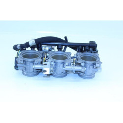 Rampe d'injection TRIUMPH STREET TRIPLE 675 2011 à 2012