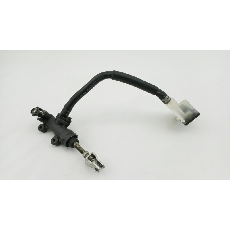 Maitre-cylindre arrière SUZUKI GS 500 2003 à 2006