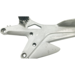 Platine avant droite HONDA CBF 500 2004 à 2007