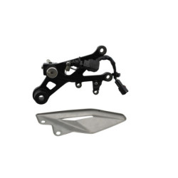 Platine avant droite TRIUMPH STREET TRIPLE 765 R ABS 2020 à 2023