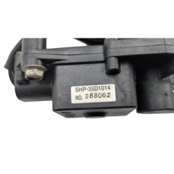 Rampe d'injection KAWASAKI ER6 650 N 2005 à 2008