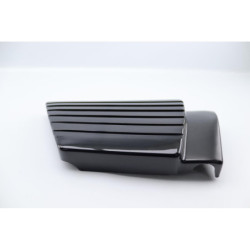Demi flanc de selle droit SUZUKI GSX 400 E 1980 à 1981